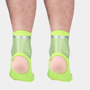 A Pair Sports Ankle Support Compression Ankle Socks Outdoor Basketball Football Mountaineering Protective Gear, Size: L(Fluorescent Green)