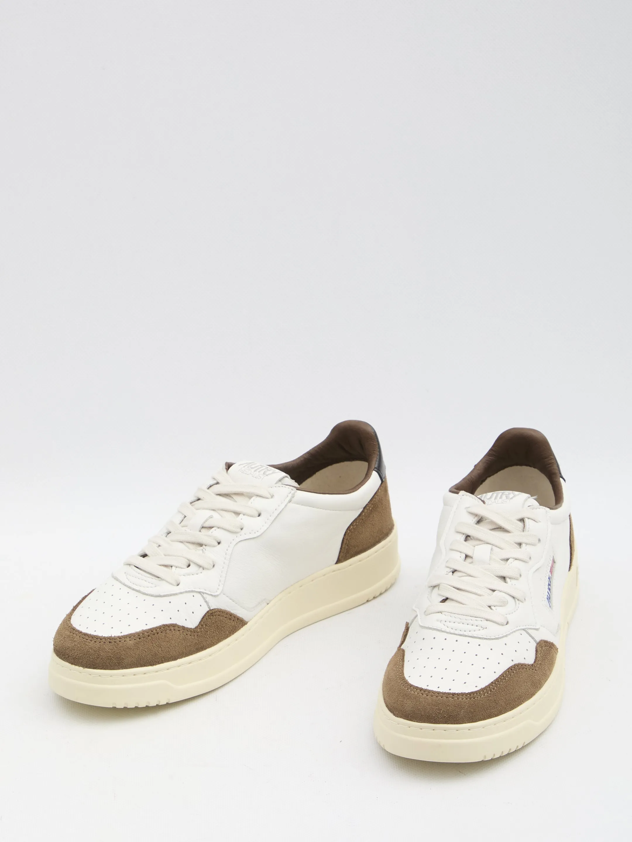 Autry Medalist Logo Patch Sneakers