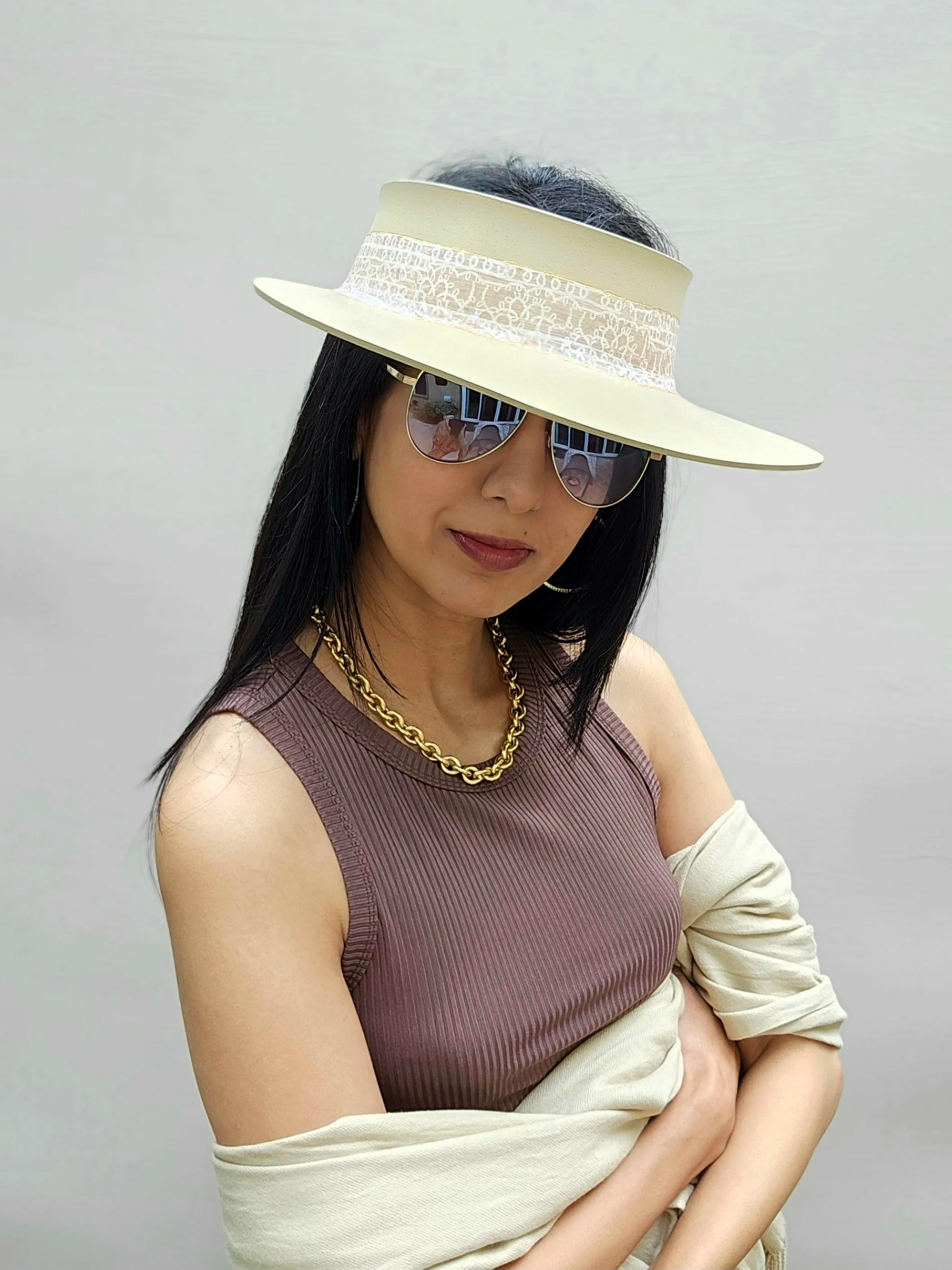 Beige "LadyEVA" Visor Hat with Graphic Line Band