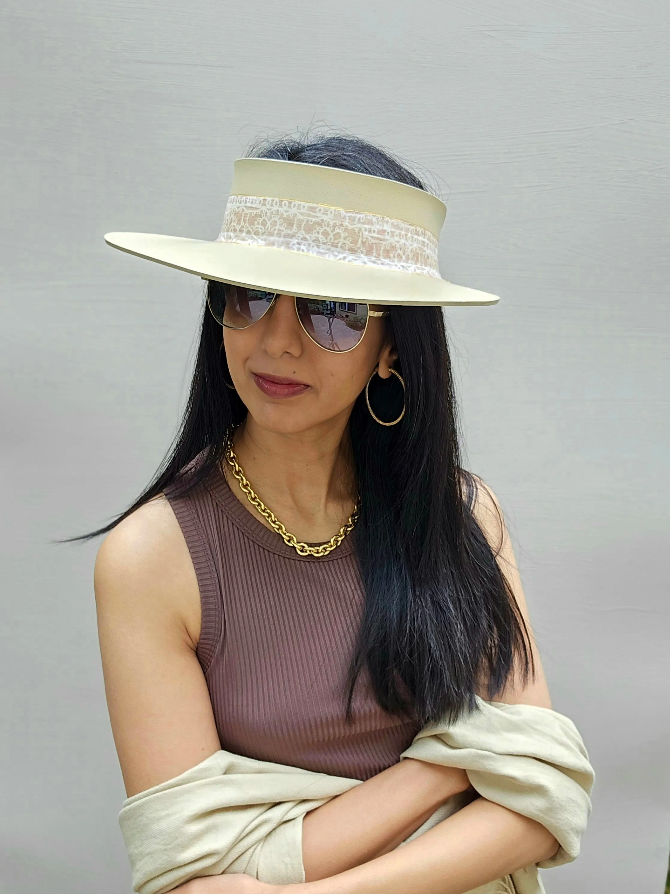 Beige "LadyEVA" Visor Hat with Graphic Line Band