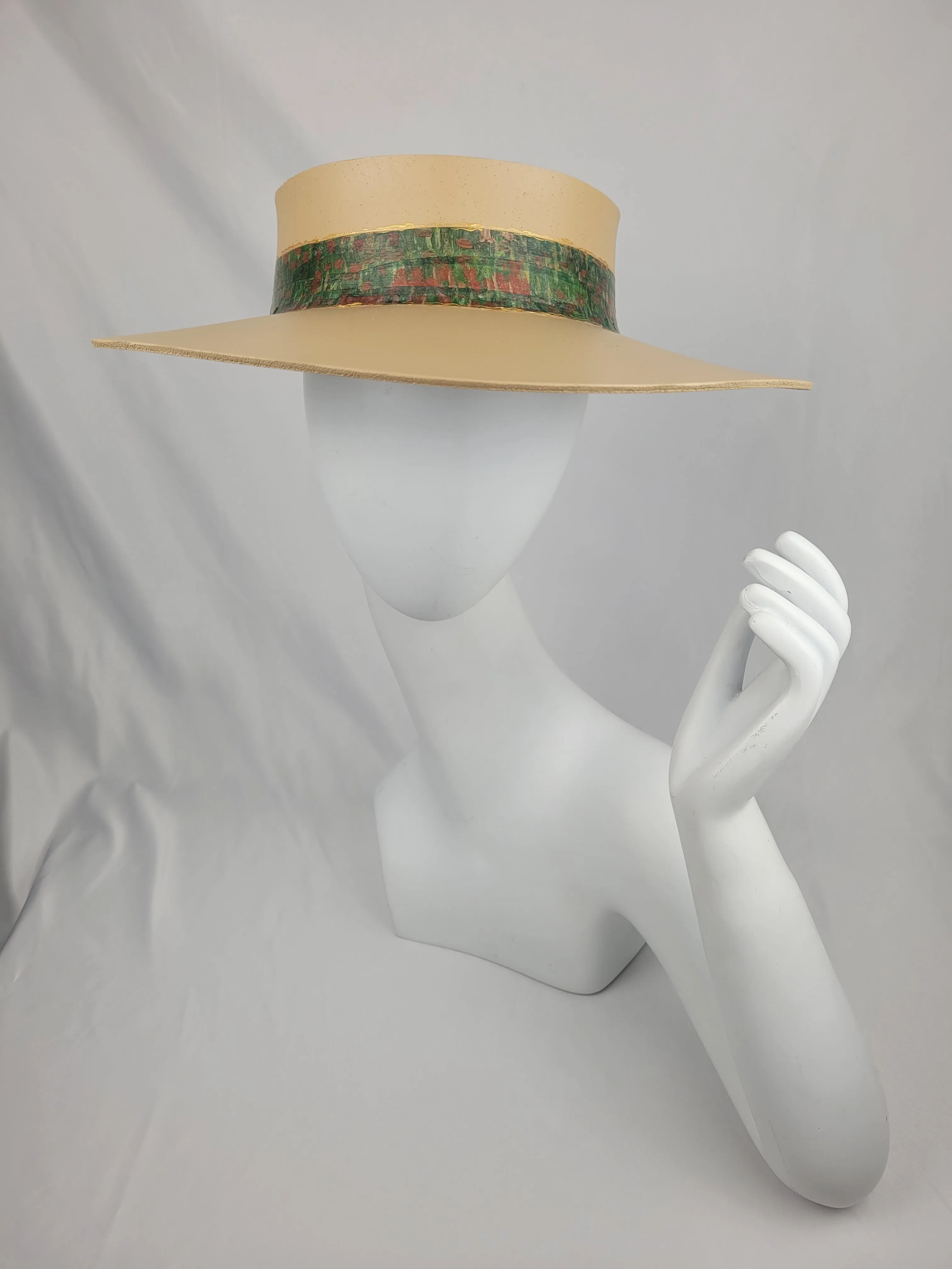 Beige "LadyEVA" Visor Hat with Green Monet Inspired Band