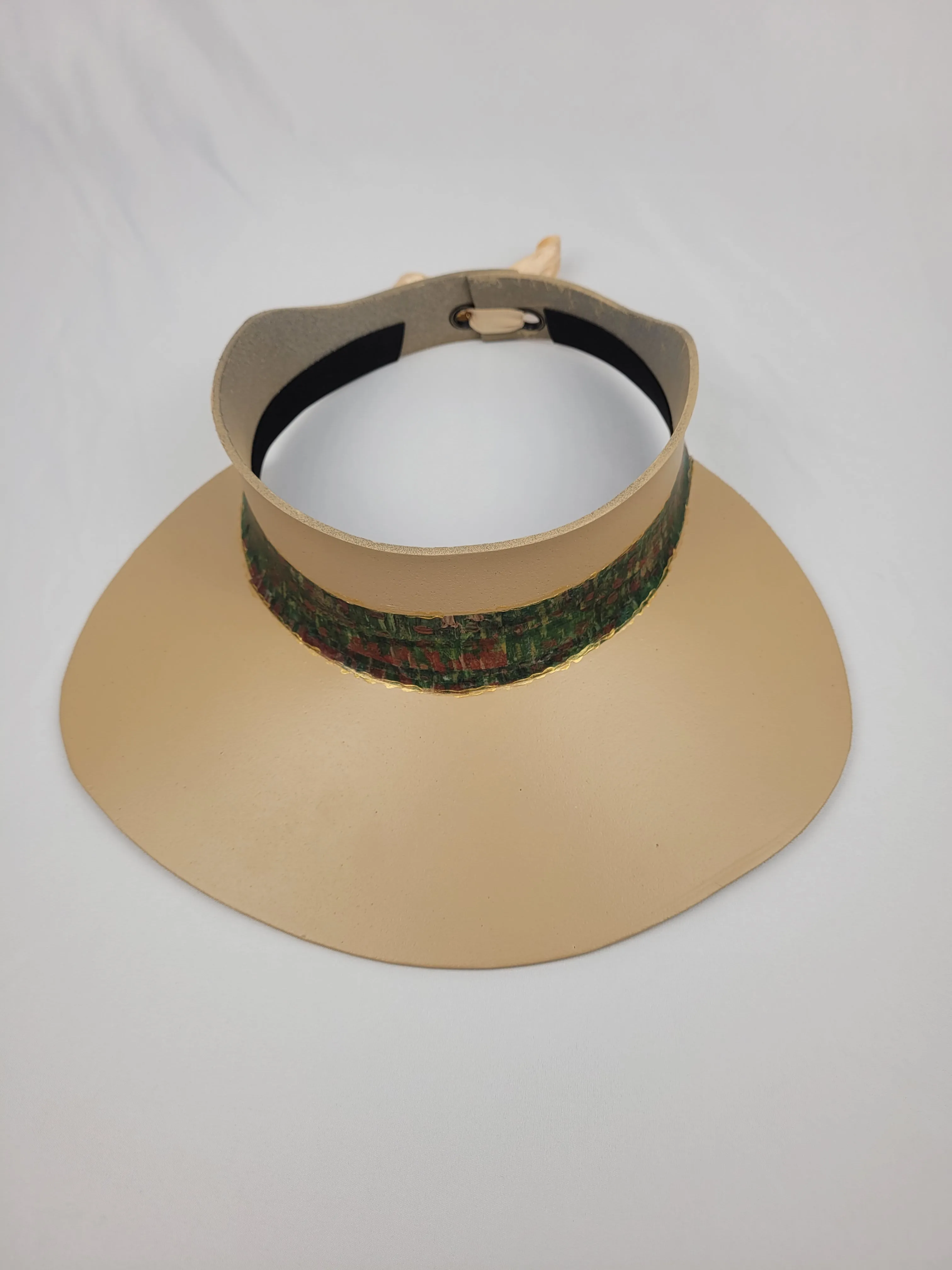 Beige "LadyEVA" Visor Hat with Green Monet Inspired Band