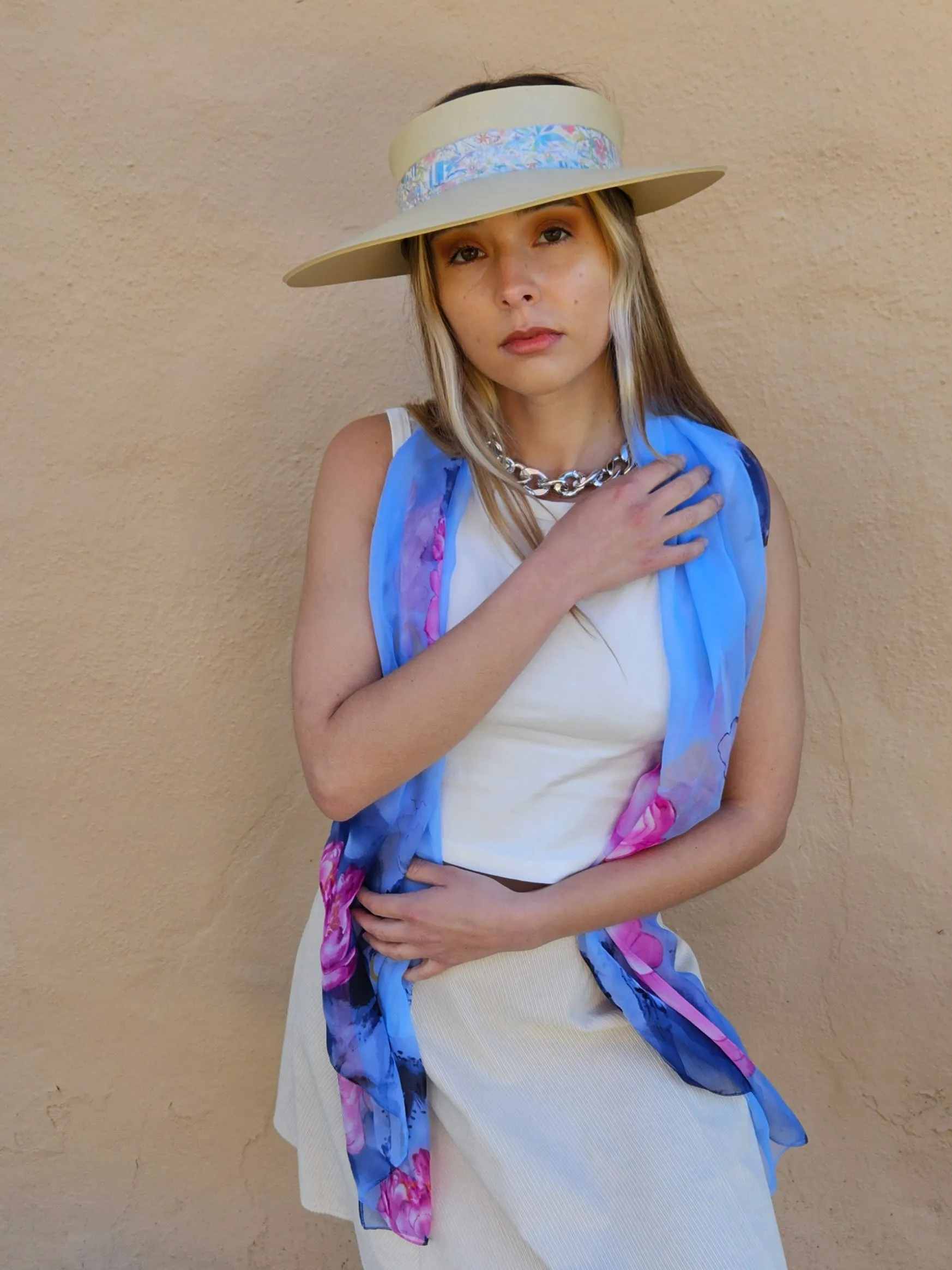 Beige "LadyEVA" Visor Hat with Pastel Multicolor Floral Band