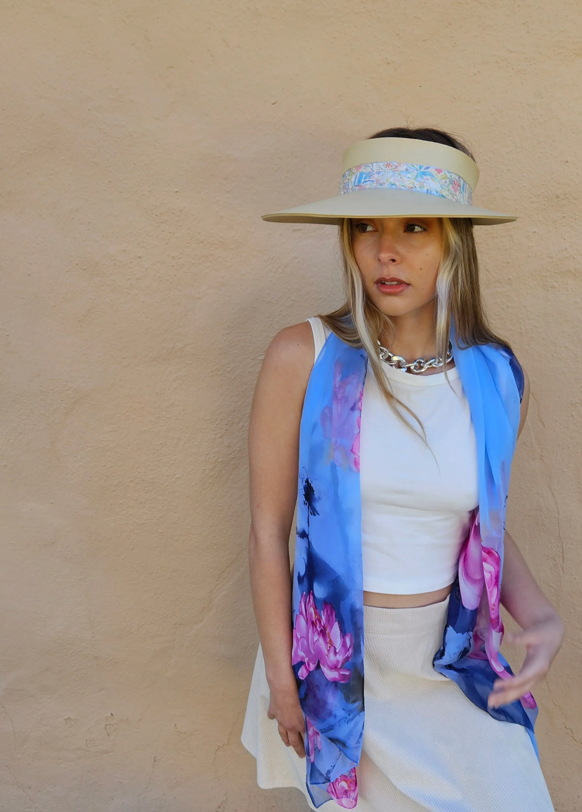 Beige "LadyEVA" Visor Hat with Pastel Multicolor Floral Band