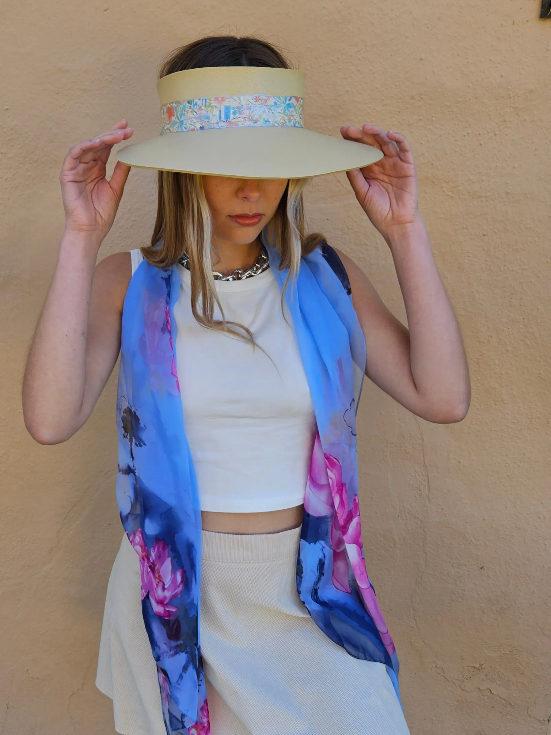 Beige "LadyEVA" Visor Hat with Pastel Multicolor Floral Band