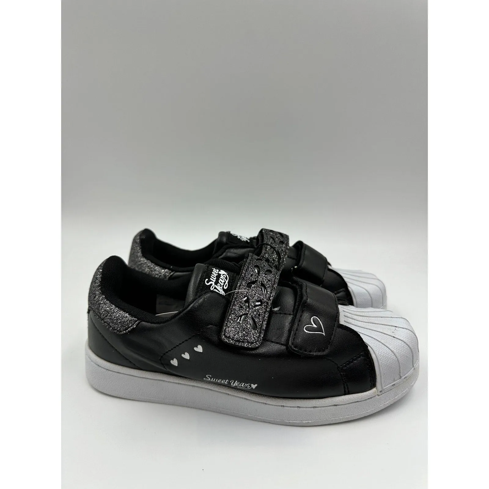 Big Kid/Youth Size 4, Black Sneakers w/ Toe Cap and Straps w/ Some Heart Details