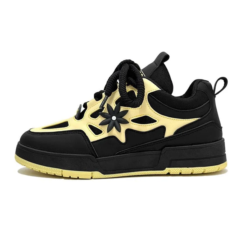 Black and Yellow Men's Casual Bread Shoes for Travel and Sports