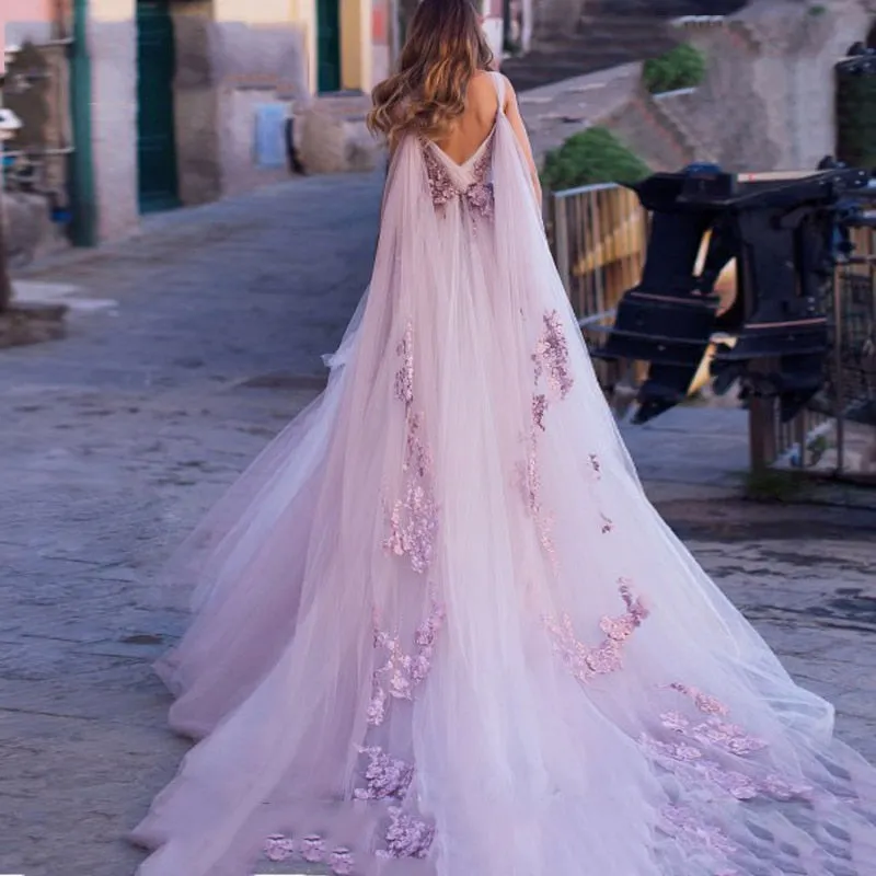 Boho Wedding Dress 3D Flowers Light Purple Beach Bride Dresses Backless Puff Tulle Wedding Gowns Long Train Floor Length