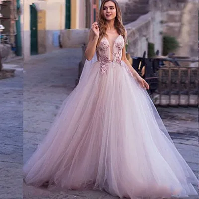 Boho Wedding Dress 3D Flowers Light Purple Beach Bride Dresses Backless Puff Tulle Wedding Gowns Long Train Floor Length