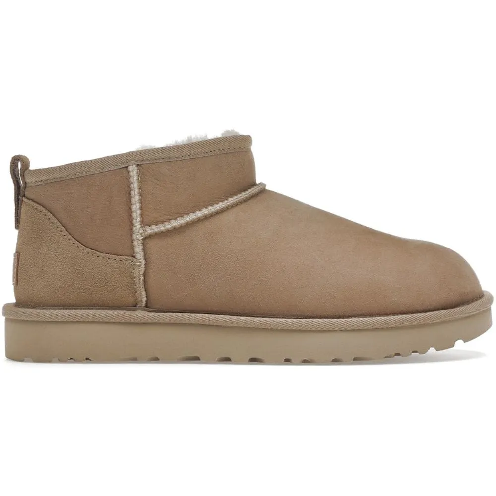 Boots Classic Ultra Mini - Beige