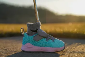 LeBron 17 [SOUTH BEACH] Standing Sneaker Putter Cover