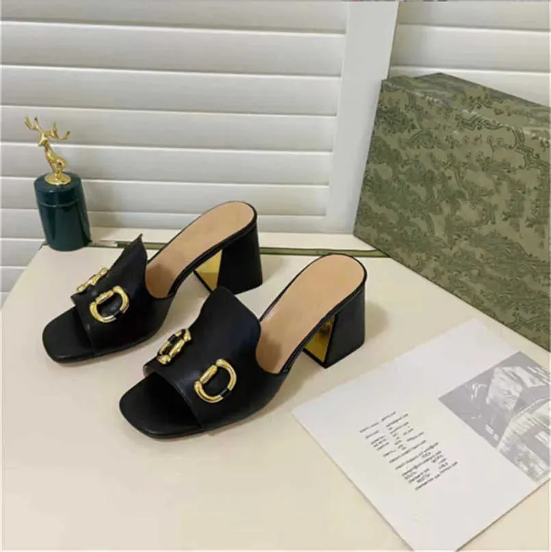 New Designer Women Sandal Platform Slipper Mule Sexy Summer Heightening Heel Height Thick Slippers Slides Flip Flops Womens Beach Outdoor Sandals