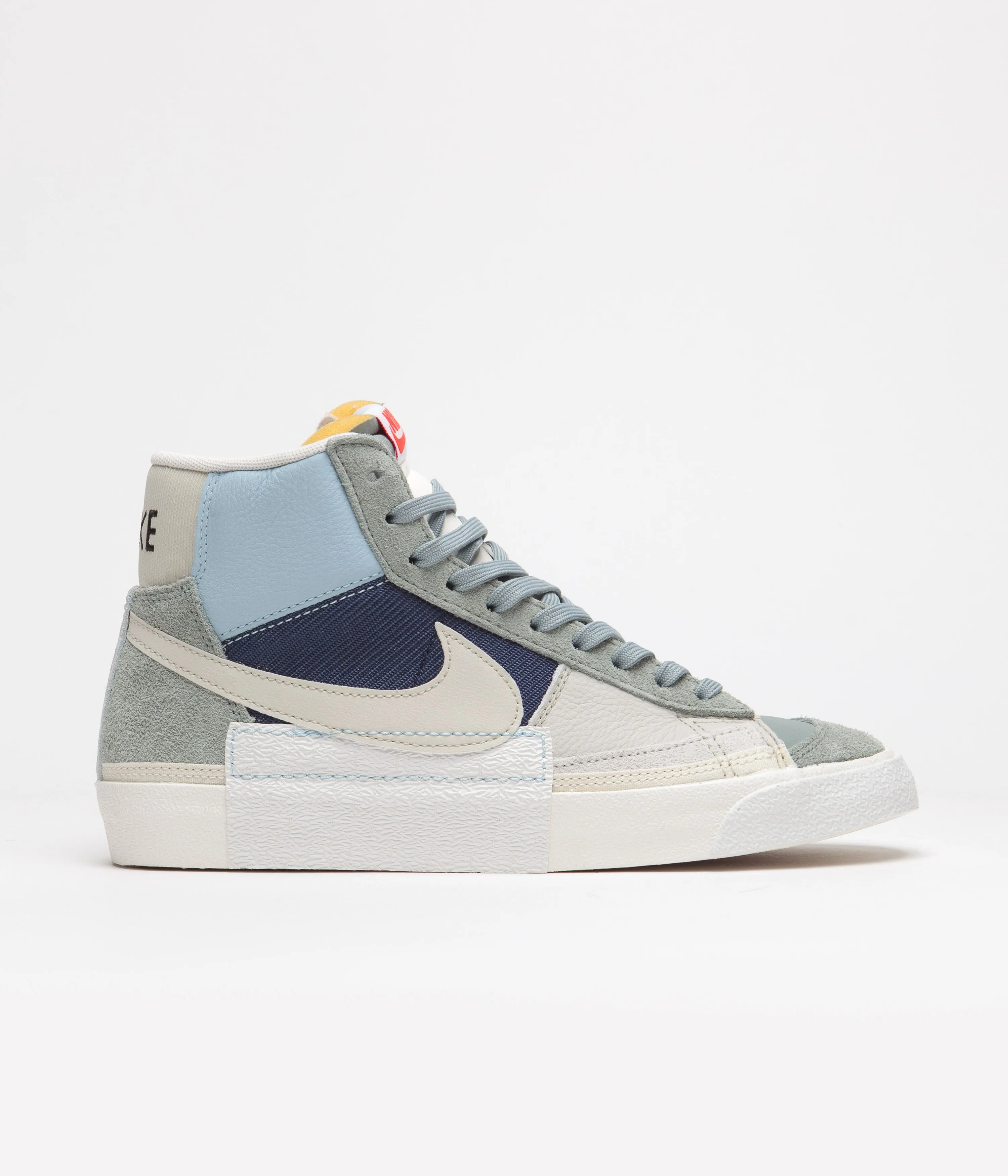 Nike Blazer Mid Pro Club Shoes - Mica Green / Light Bone - Midnight Navy