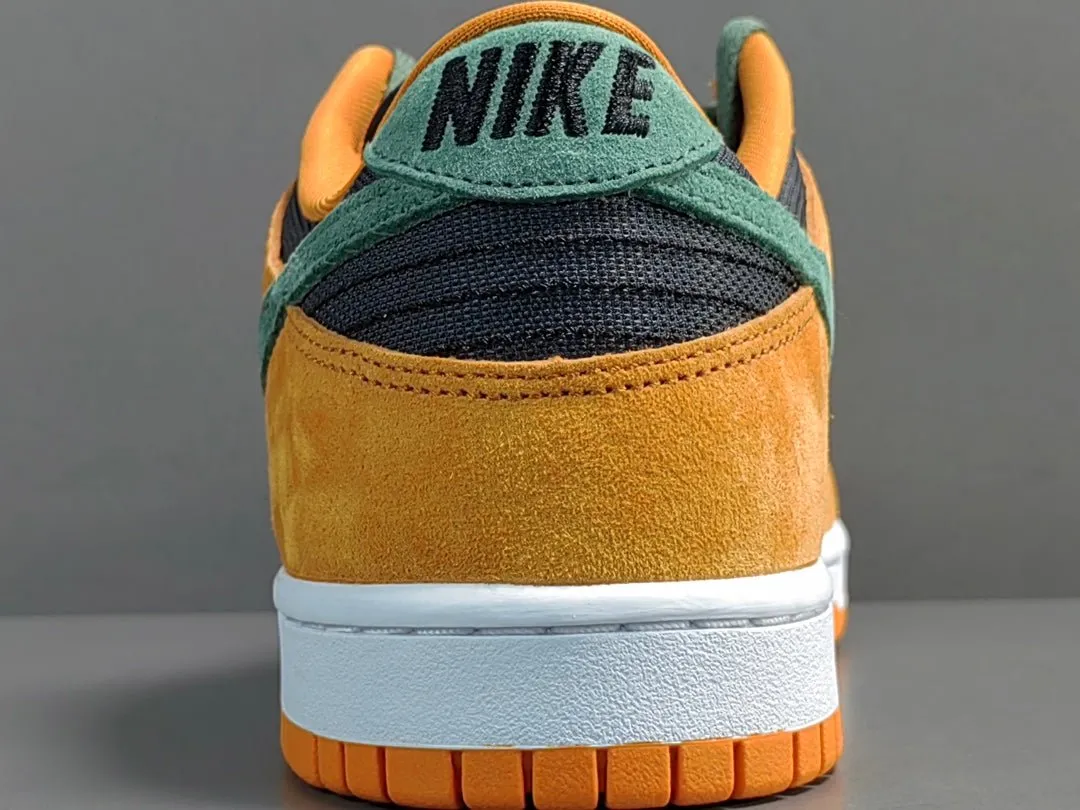 NIKE DUNK x CERAMIC