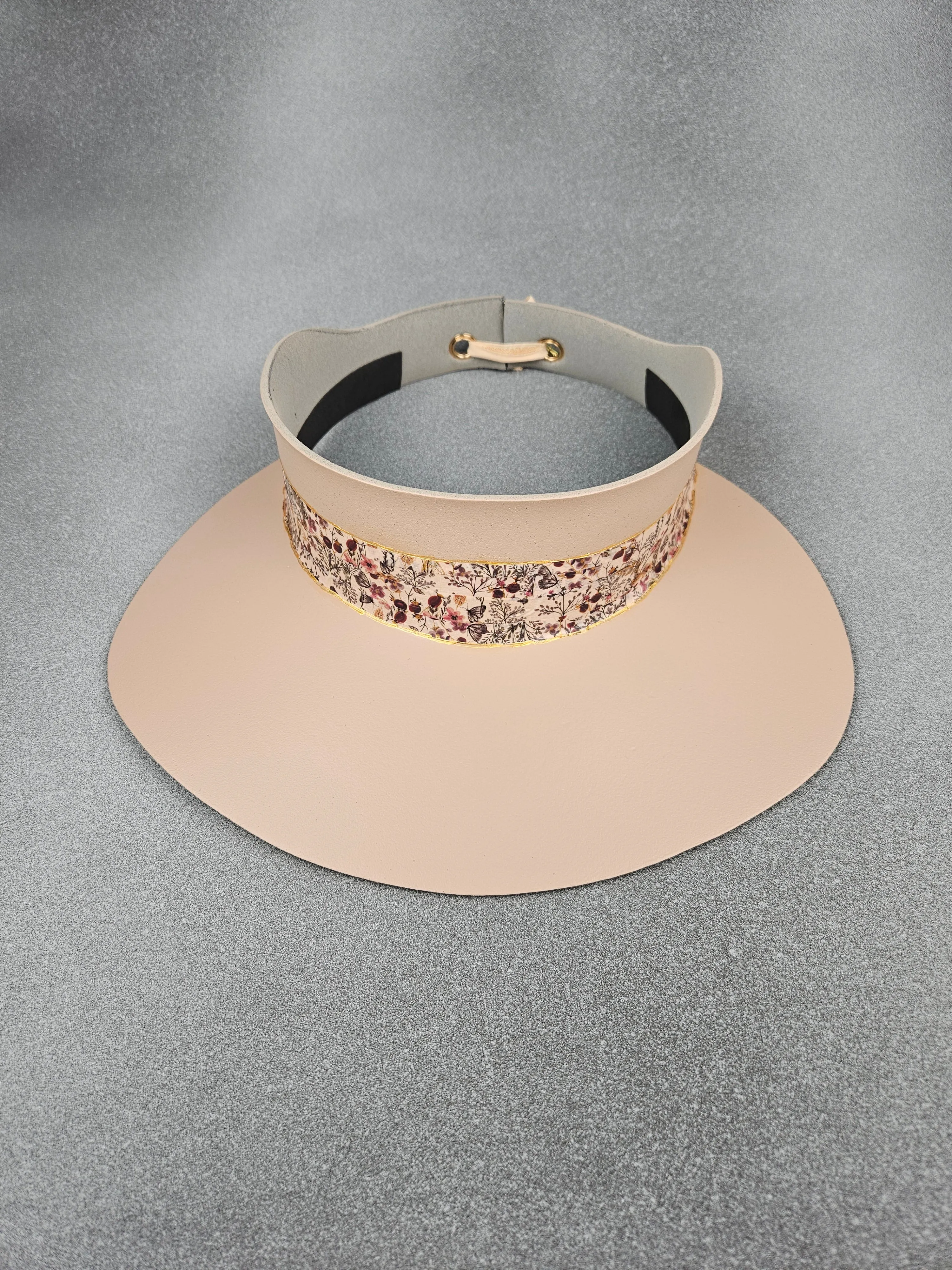 Peachy Beige "LadyEVA" Visor Hat with Delicate Floral Band