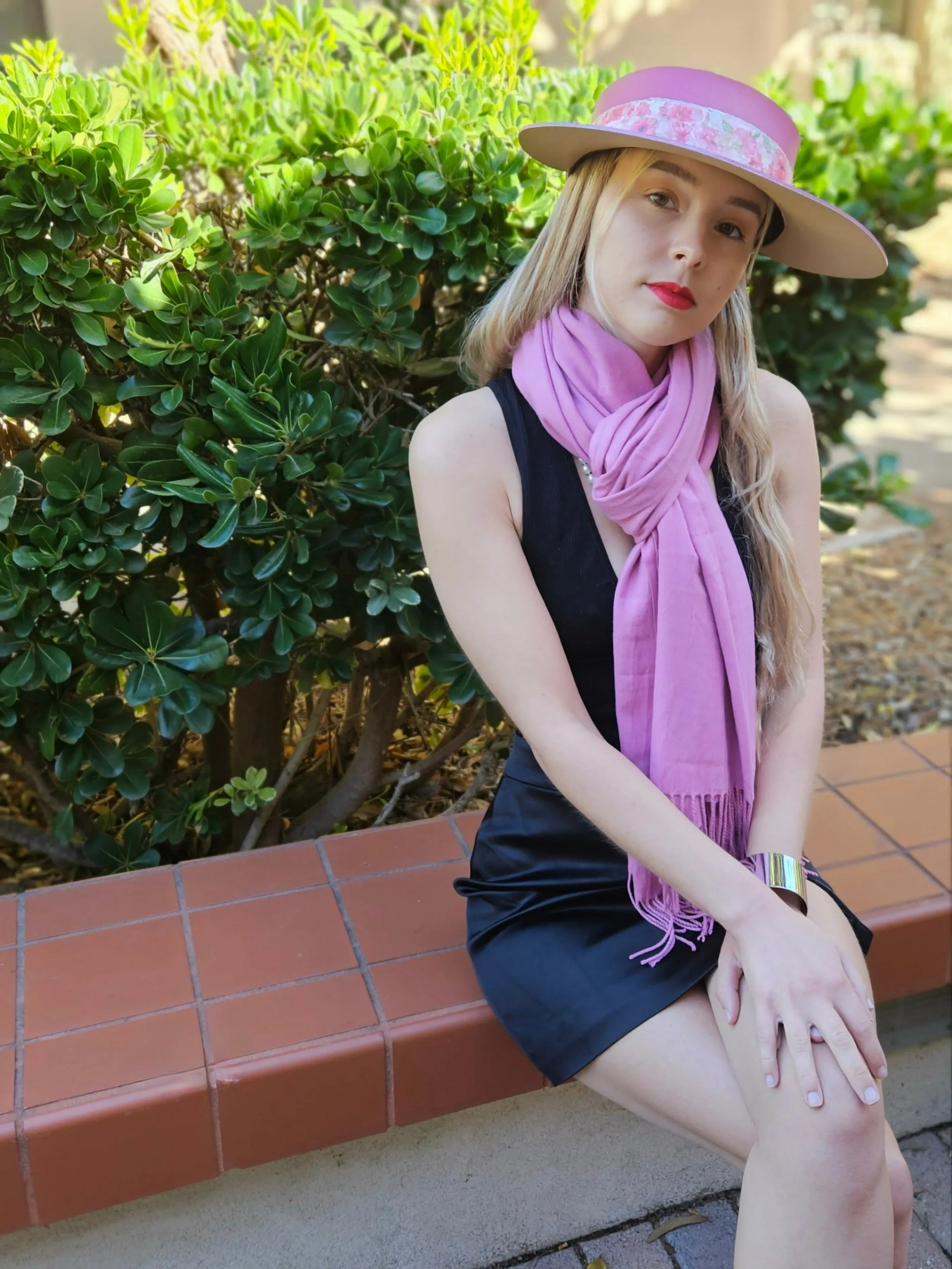 Pink "LadyEVA" Visor Hat with Bright Pink Floral Band