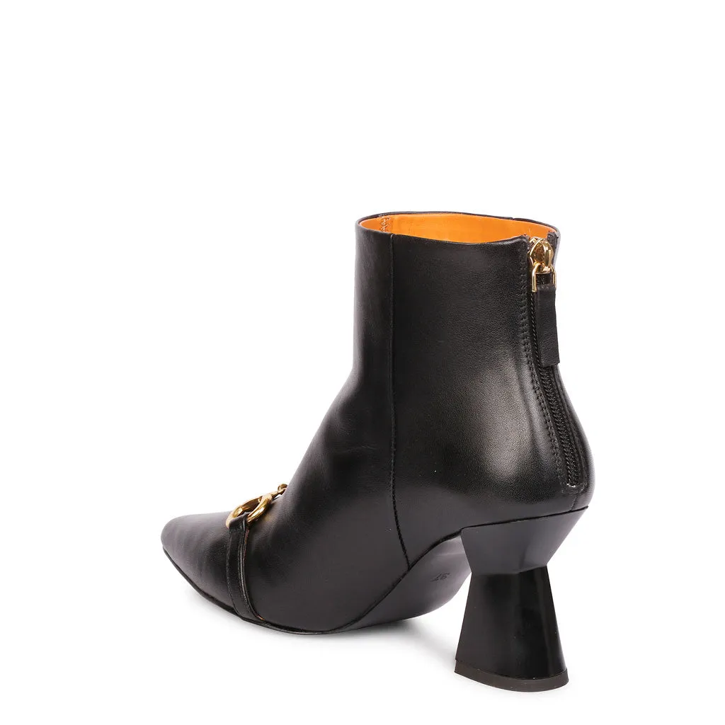 Saint Ashley Black Leather Gold Horsebit Décor Back Zip Boots