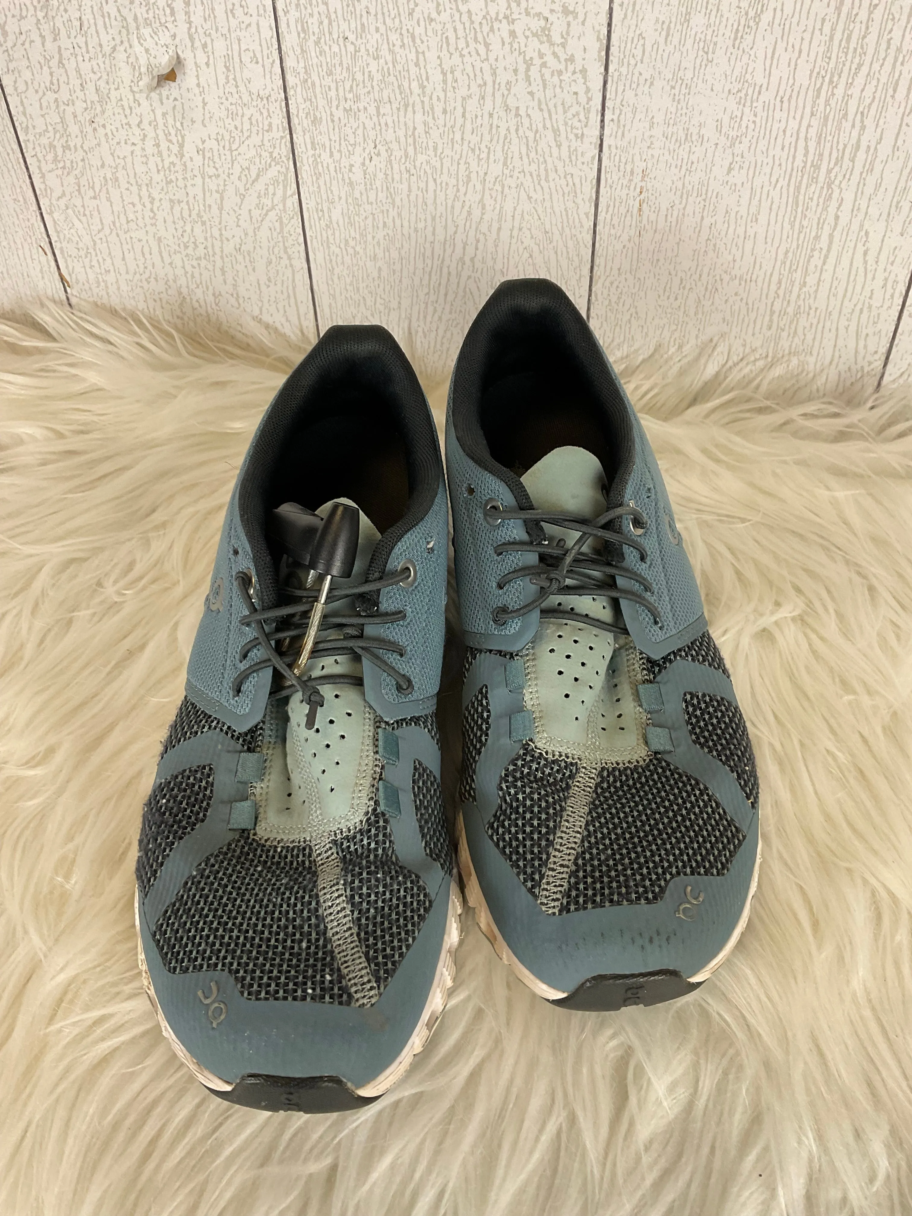 Shoes Athletic By On In Blue, Size: 8