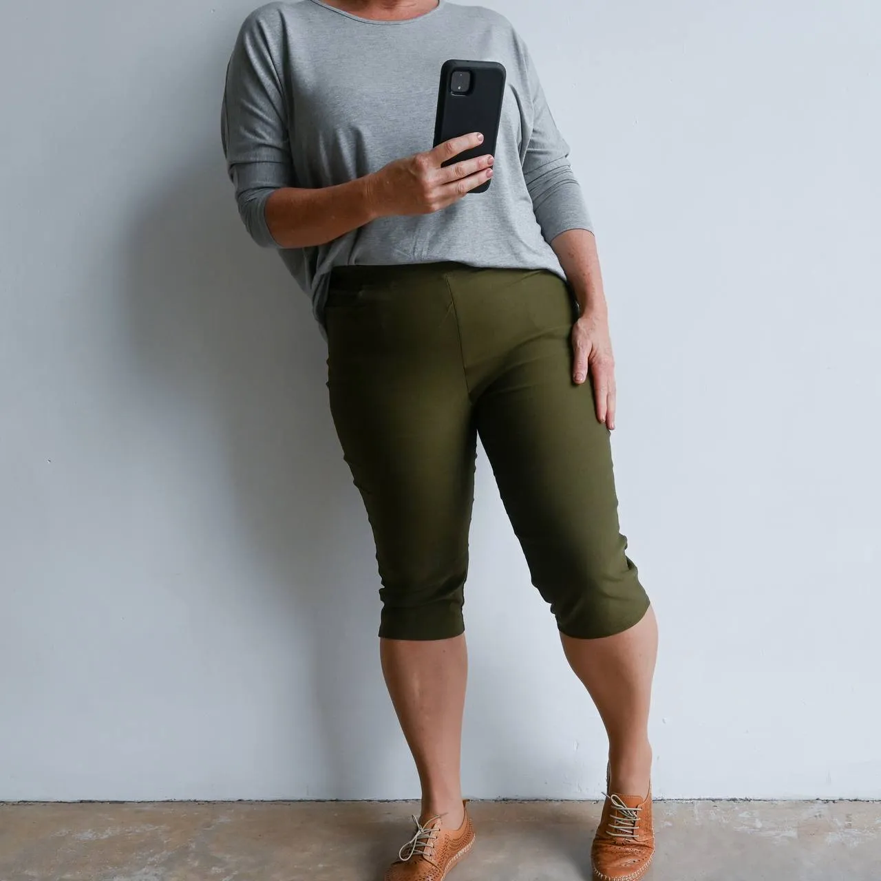 Short Capri Pant - Double Stretch