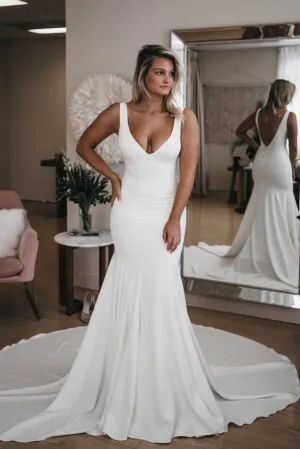 Simple V Neck Mermaid Wedding Dress with Long Train, Backless Beach Wedding Dress UQ1723