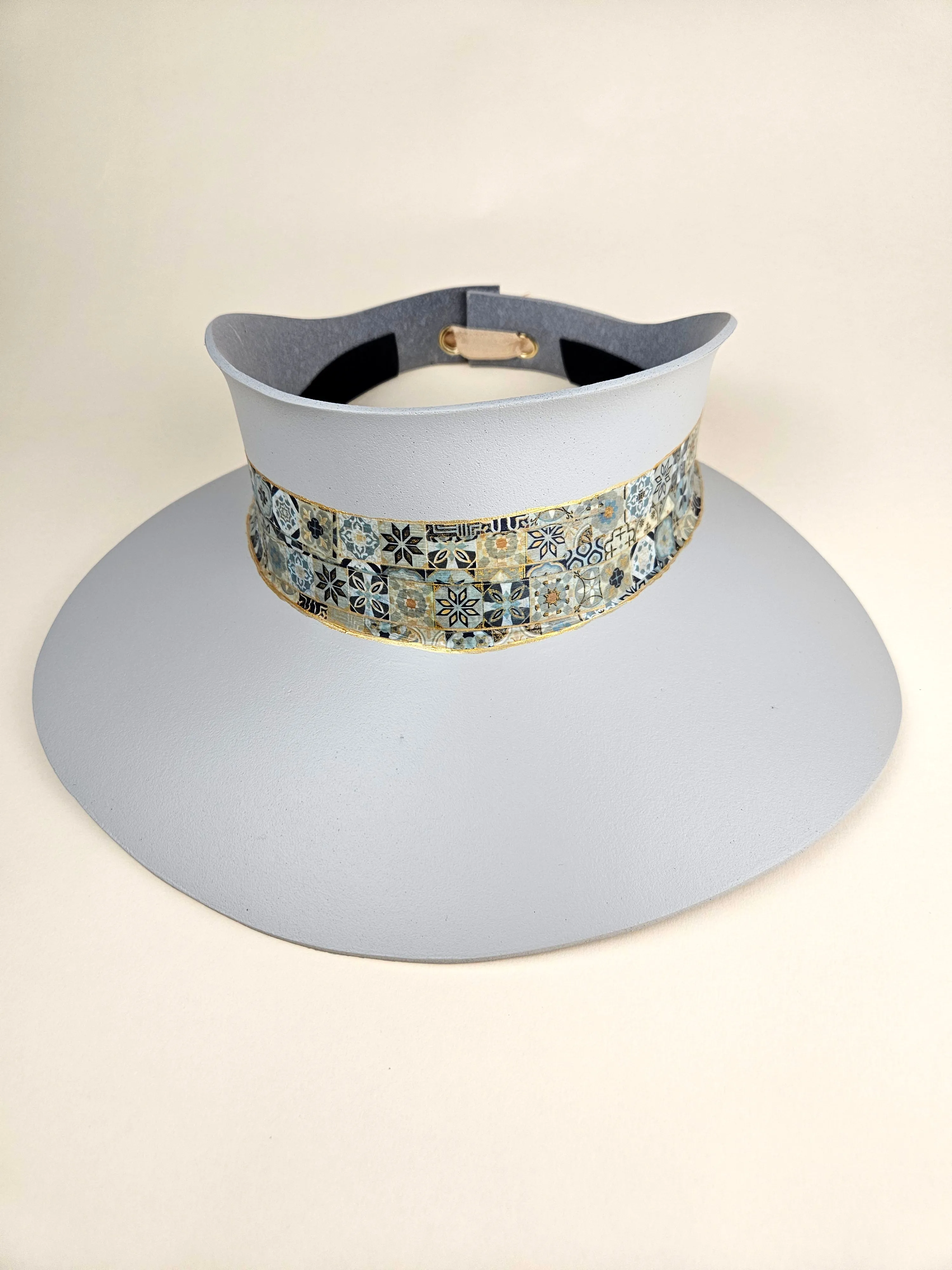 Tall Gray "LadyEVA" Visor Hat with Blue and Gold Geometric Band