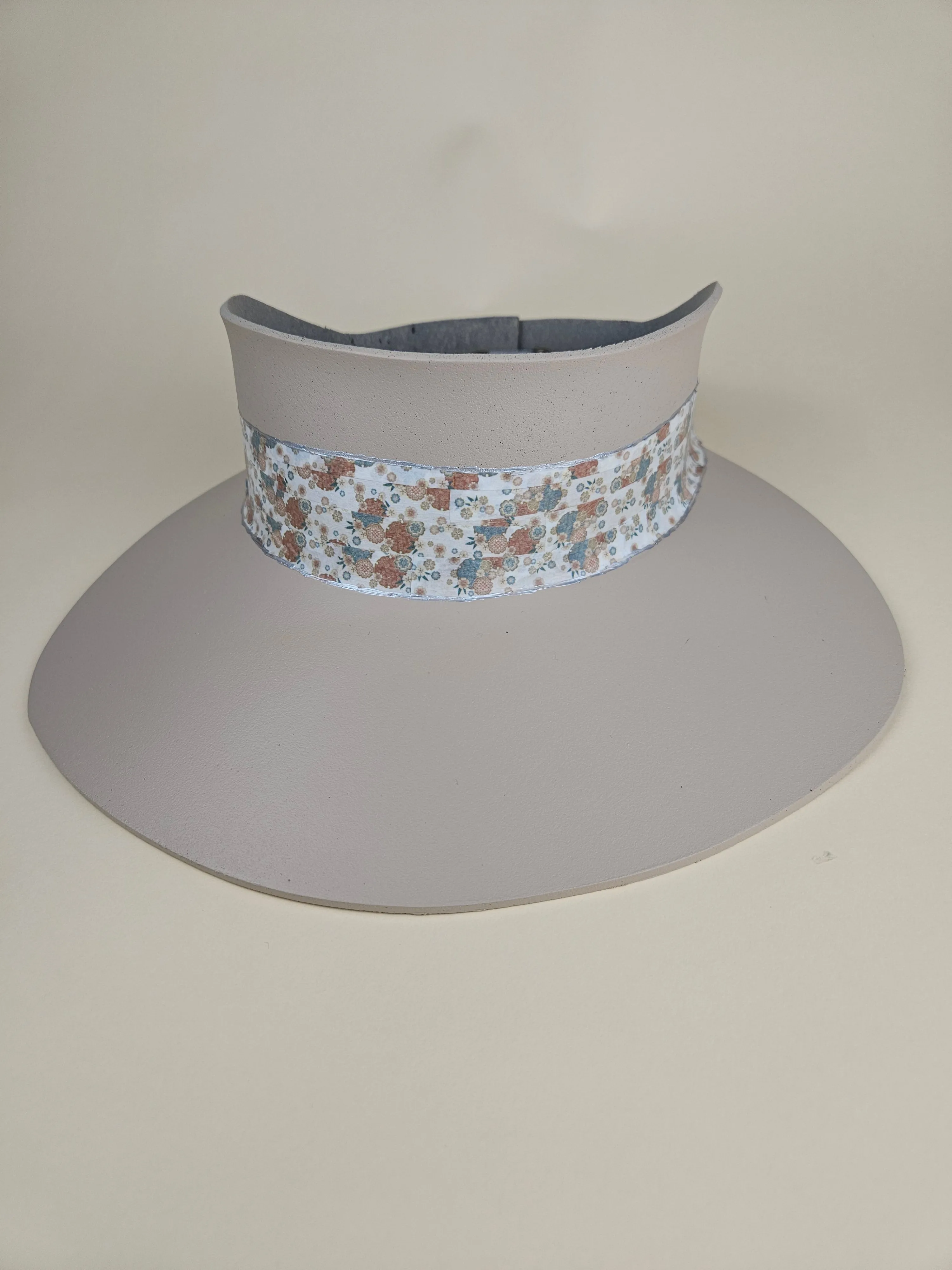 Tall Peach Gray "LadyEVA" Visor Hat with Muted Floral Band